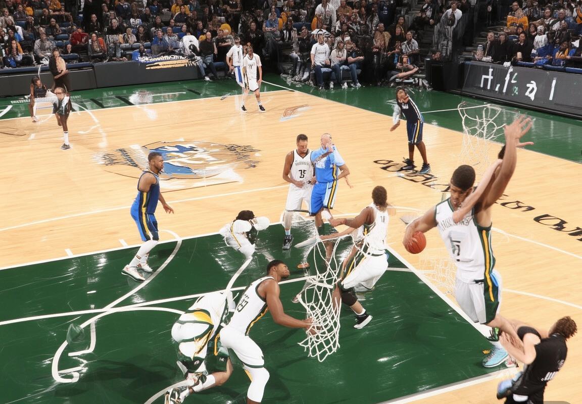 2018NBA常规赛：雄鹿掘金巅峰对决回顾与战术解析(图3)